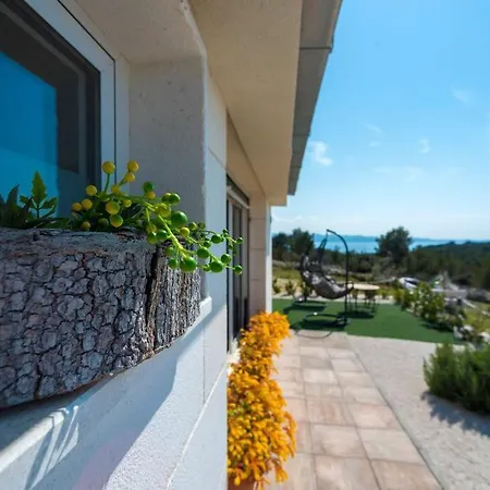 Isolated Paradise Adio Mare Milna  Exterior photo